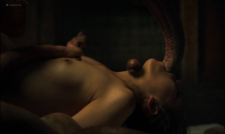 Simone Bucio nude bush and Ruth Ramos nude bush and sex – The Untamed (MX-2016) HD 1080p BluRay