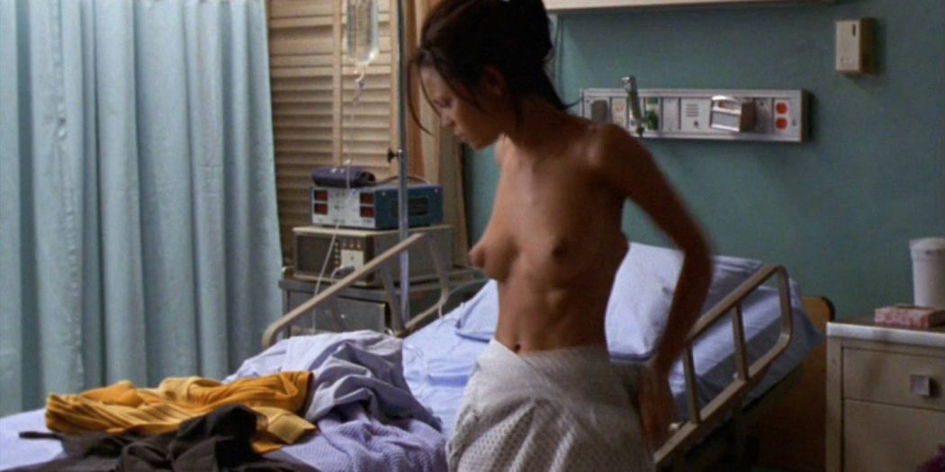 Thandie Newton nude topless and see through - Gridlock'd (1997) HD 1080p (4)