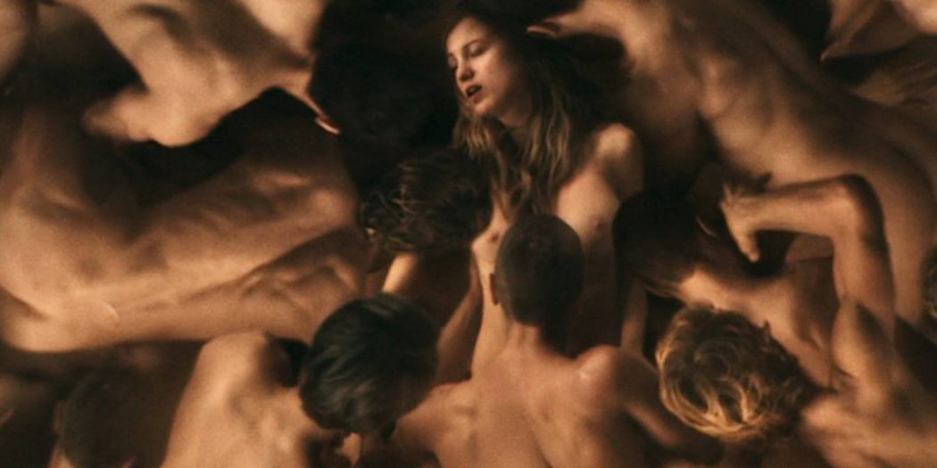 Blake Lively nude boobs, butt in shower and hot sex - All I See Is You (2016) HD 1080p (16)