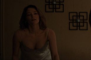 Haley Bennett hot and some sex - Thank You for Your Service (2017) HD 1080p Web (5)