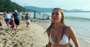 Charlotte Vega hot sexy and wet in bikini - American Assassin (2017) HD 1080p (3)