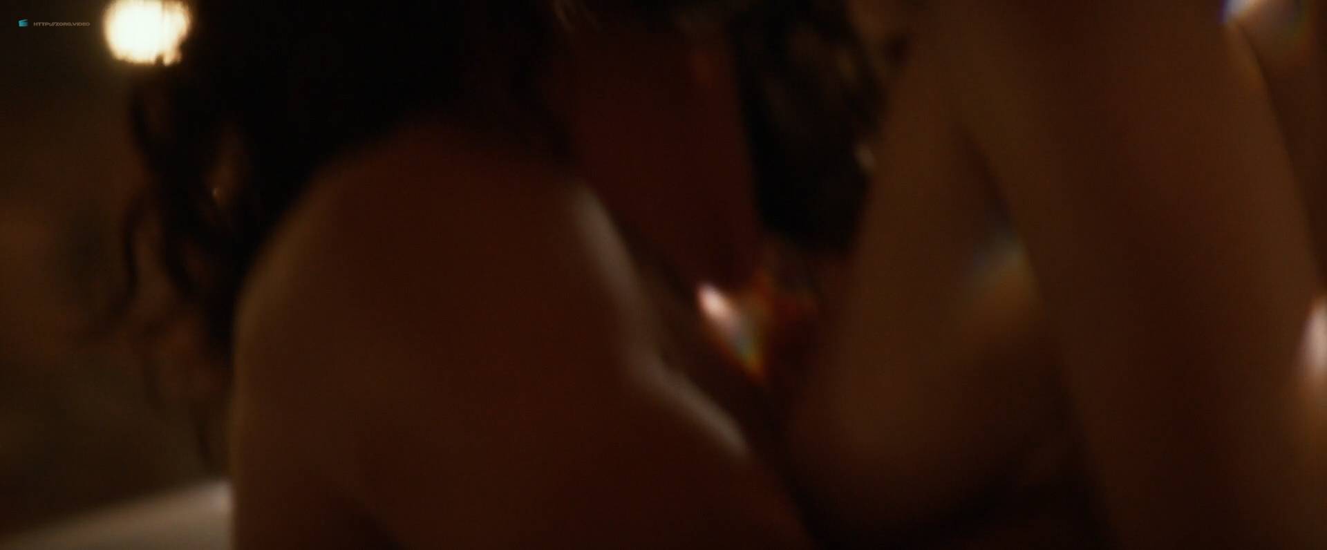 heather graham sexy butt nude mature upper class