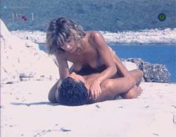 Neda Arneric nude sex on the beach - Haloa - praznik kurvi (YU-1988) (7)