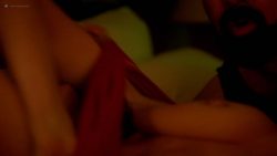 Robin Tunney nude brief boobs in hot sex scene - Looking Glass (2018) HD 720p (11)