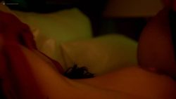 Robin Tunney nude brief boobs in hot sex scene - Looking Glass (2018) HD 720p (9)