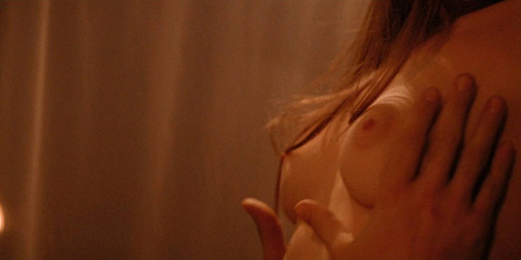 Angelina Jolie nude topless and sex Renee Allman topless sex - Cyborg 2 (1993) HD 1080p Web (6)