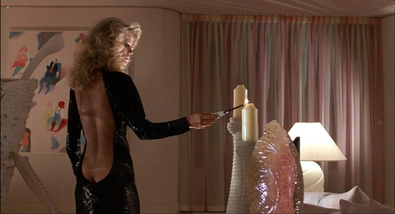 Lori Singer hot and sexy Carrie Fisher sexy underwear – The Man with One Red Shoe (1985) HD 1080p WEB