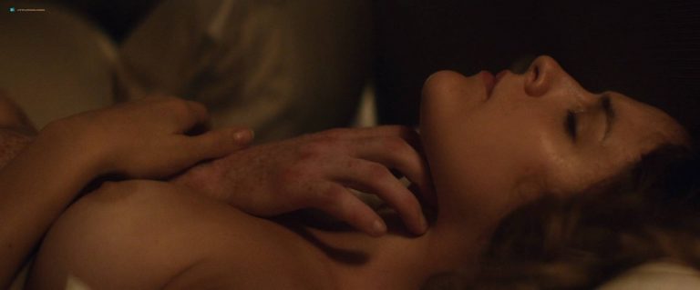 Riley Keough nude topless and sex Abbey Lee Kershaw nude butt – Welcome the Stranger (2018) HD 1080p Web