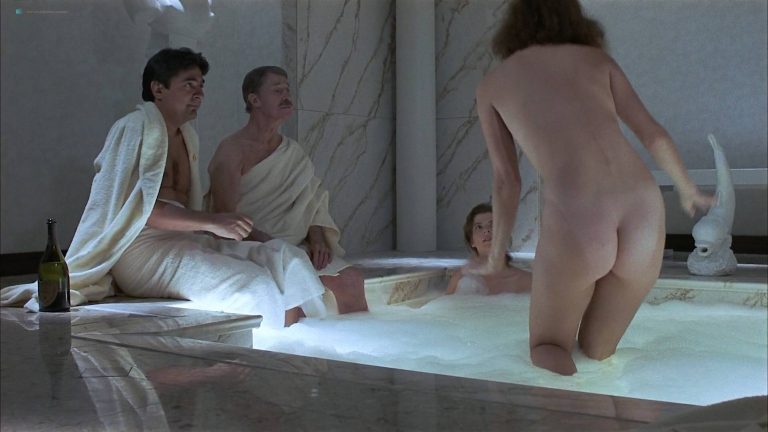Sara Eckhardt nude butt Karen Kohlhaas nude and wet – Things Change (1988) HD 1080p WEB