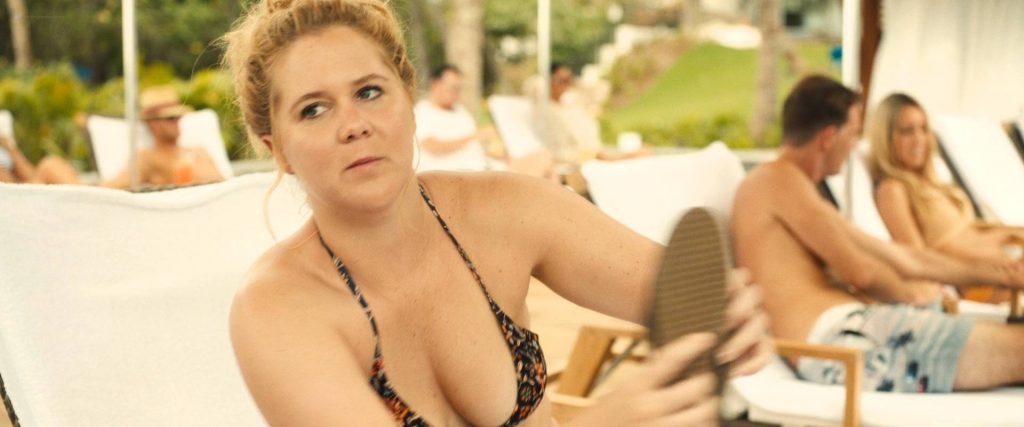 Amy Schumer nude nip slip and sexy in in bikini- Snatched (2017) HD 1080p HD 1080p (10)