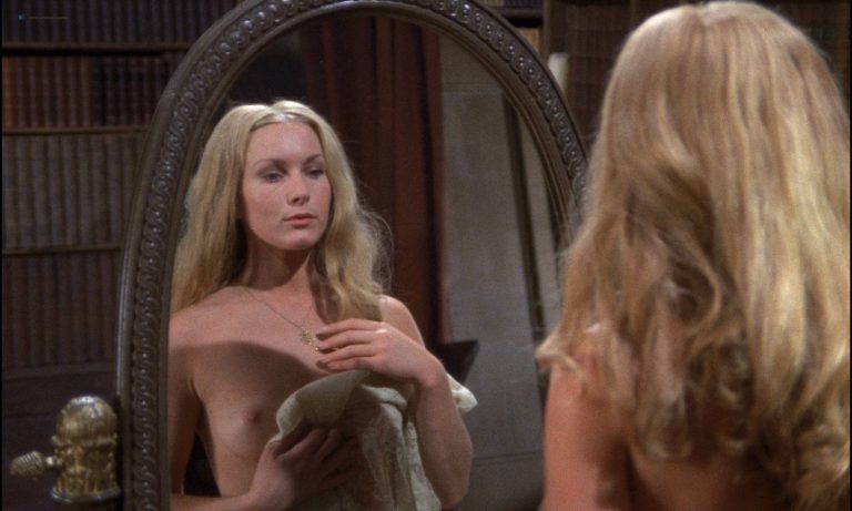 Gillian Hills nude topless Virginia Wetherell nude full frontal – Demons of the Mind (UK-1972) HD 1080p BluRay