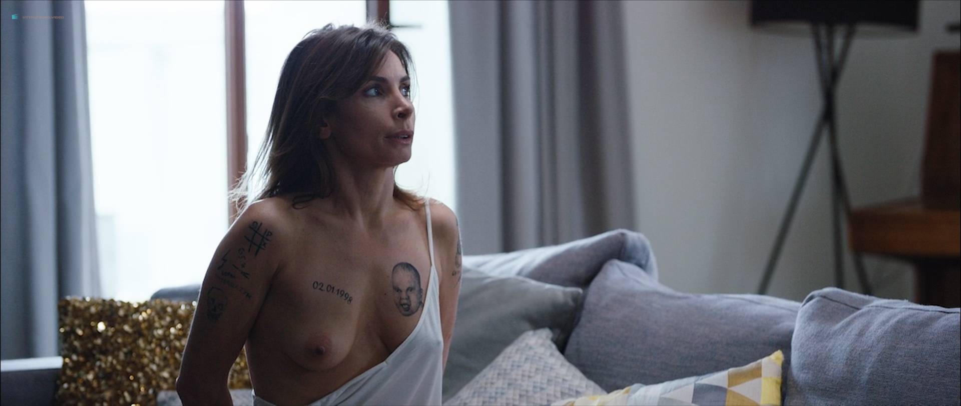 Agnieszka Dygant nude topless Aleksandra Poplawska nude bush Kasia Warnke c-true - Kobiety mafii (PL-2018) HD 1080p (6)