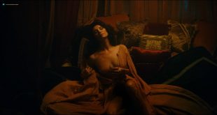 Amara Zaragoza nude topless - Strange Angel (2018) s1e7 HD 1080p (7)