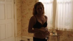 Amy Adams hot and sexy in bra and undies - Sharp Objects (2018) s1e2 HD 1080p Web (5)