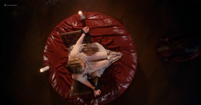 Bella Heathcote hot see through - Strange Angel (2018) s1e10 HD 1080p WEB (6)