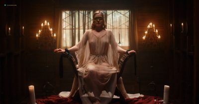 Bella Heathcote hot see through - Strange Angel (2018) s1e10 HD 1080p WEB (5)