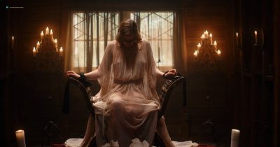 Bella Heathcote hot see through - Strange Angel (2018) s1e10 HD 1080p WEB (4)