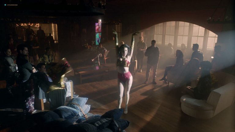 Jade Tailor hot and sexy – The Magicians – (2018) s3e9 HD 1080p