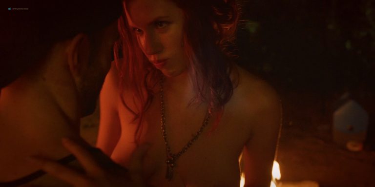 Olivia Grace Applegate hot and sexy Isla Cervelli and Juliette Kida nude – Blood Fest (2018) HD 1080p