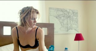 Mackenzie Davis hot sexy and see through - Izzy Gets the Fuck Across Town (2017) HD 1080p Web (14)