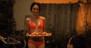 Nadine Velazquez hot and sexy - The League (2013) s5e6 hd720p (4)