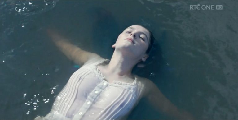 Ann Skelly hot, wet and see through – Death and Nightingales (UK-2018) s1e1 HDTV 1080p
