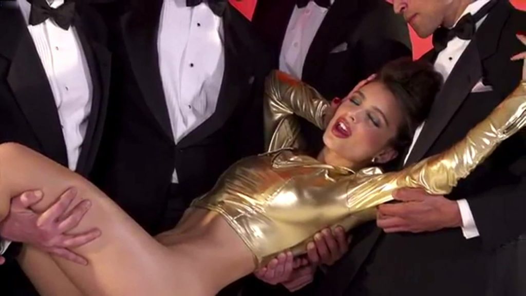 Emily Ratajkowski nude topless and butt for GQ Turkey Photoshoot (2014) (13)