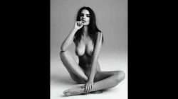 Emily Ratajkowski nude full frontal in photoshoot for Treats (2012) HD 1080p (19)