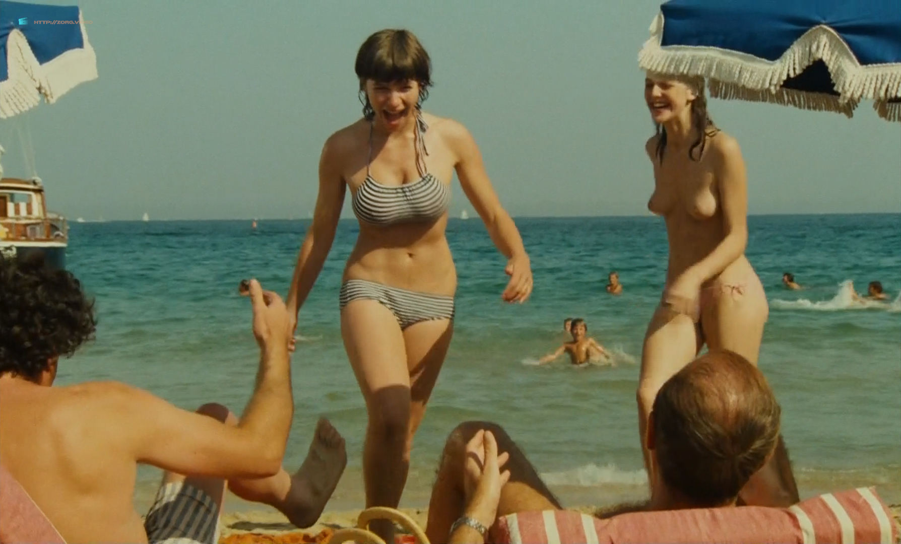 Agnès Soral nude topless and hot - Un moment d'égarement (FR-1977) HD 1080P BluRay (17)