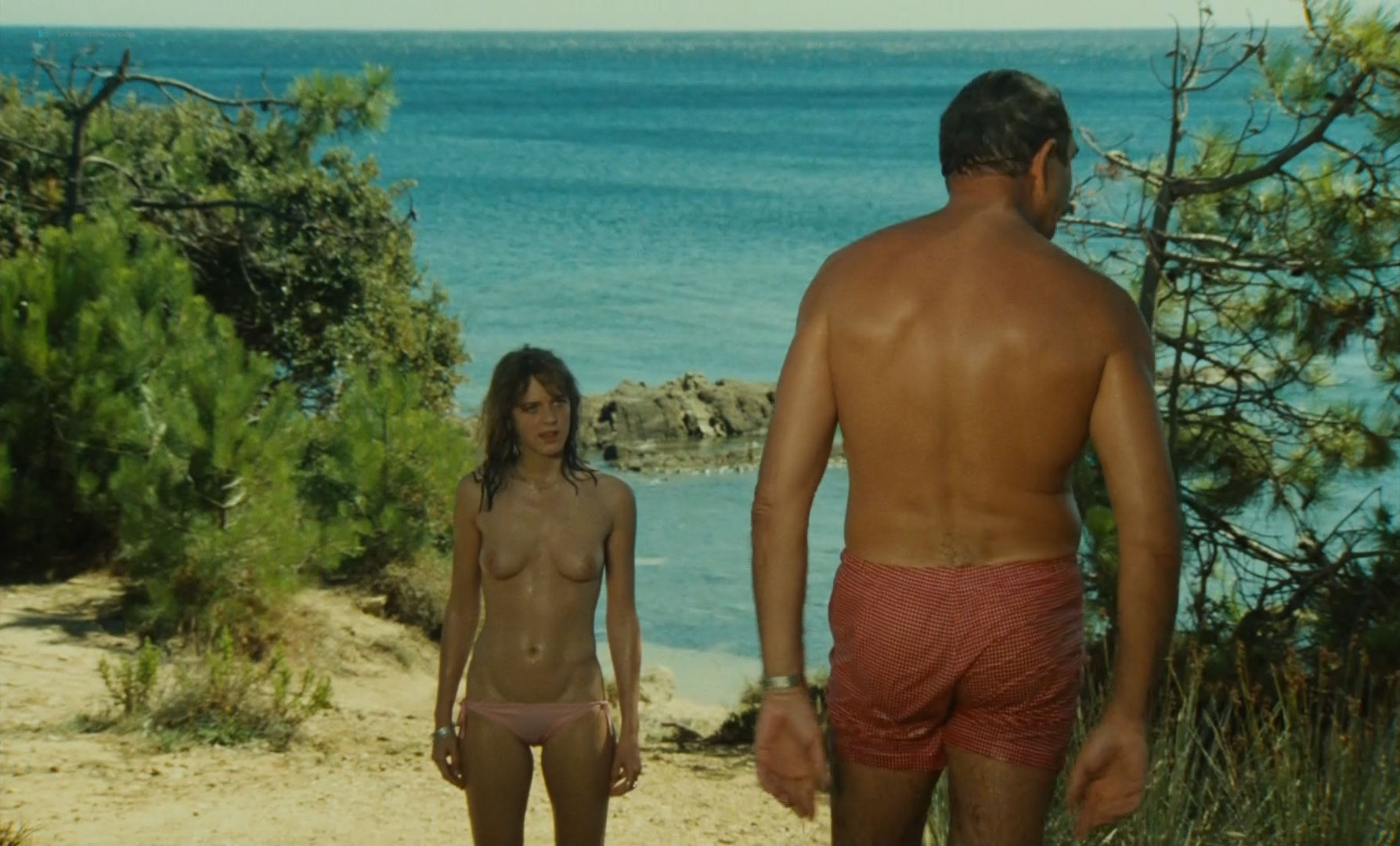 Agnès Soral nude topless and hot - Un moment d'égarement (FR-1977) HD 1080P  BluRay