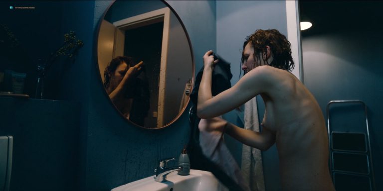 Katharina Schüttler nude side boob Anna Maria Mühe hot – Dogs of Berlin (2018) s1e2 HD 1080p