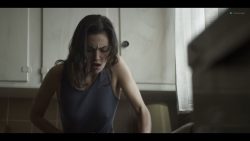 Nikki Shiels nude topless and sex Phoebe Tonkin hot - Bloom (2019) s1e3-6 HD 1080p (10)