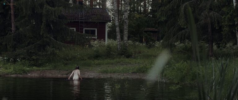 Veera W. Vilo nude butt Saara Elina nude topless in Tuftland (FI-2017) HD 1080p