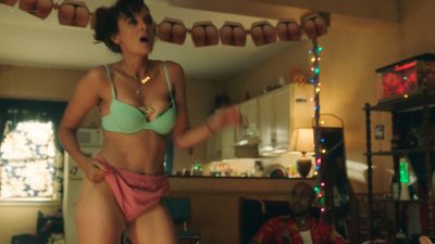 Frankie Shaw hot lingerie Samara Weaving masturbate in shower – Smilf (2019) s2e8 HD 1080p (2)