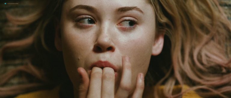 Virginia Gardner hot and sexy – Starfish (2018) 1080p WEB
