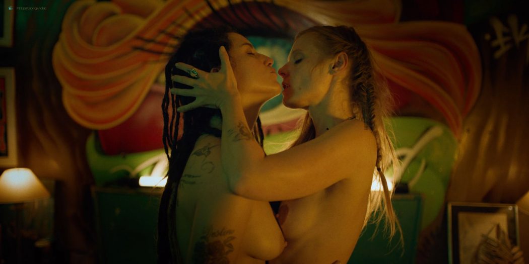Ana Layevska nude lesbian sex with Florencia Ríos - Yankee (2019) S1 HD 1080p (13)