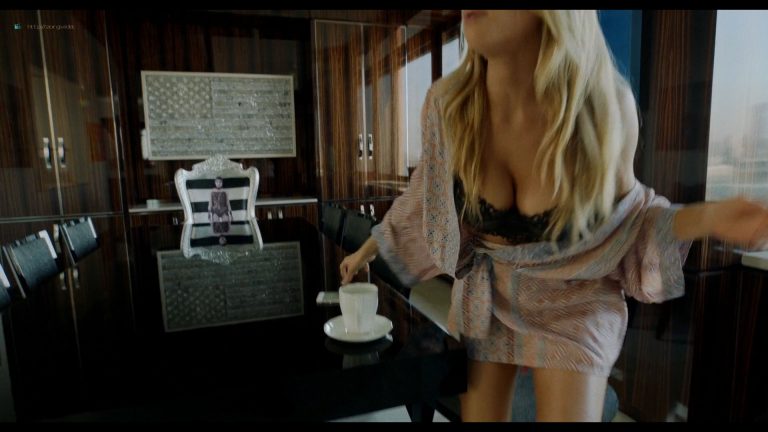 AnnaLynne McCord hot pokies Charlotte McKinney sexy – First We Take Brooklyn (2018) HD 1080p