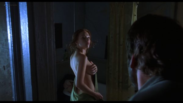 Scarlett Johansson sexy side boob - A Love Song for Bobby Long (2004) HD 1080p BluRay (7)
