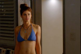Alexandra Daddario hot busty in a bikini - Why Women Kill (2019) s1e1 HD 1080p Web (2)