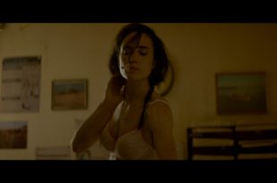 Jennifer Connelly hot Oona Chaplin sex - Aloft (2014) HD 1080p BluRay (6)