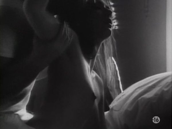 Carole Laure nude and explicit sex - L'ange et la Femme (1977) (11)