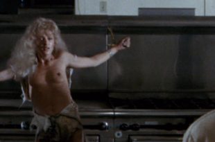 Cheryl Smith nude topless - Parasite (1982) 1080p BluRay (6)