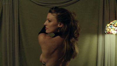 Trieste Kelly Dunn hot and Sarah Brooks nude sideboob - Girl on the Third Floor (2019) 1080 Web