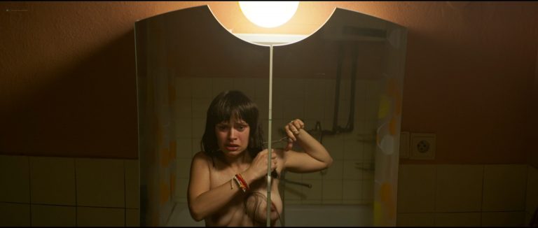 Zuzana Fialová nude topless Kristína Kanátová nude too – The Line (2017) 1080p Web