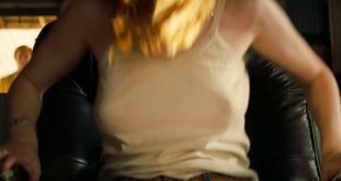 Dakota Fanning bouncing boobs Margot Robbie sexy - Once Upon a Time ... in Hollywood (2019) 1080p Web (9)