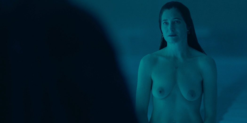 Kathryn Hahn nude bush Tania Khalill, Gabrielle Hespe hot and sex - Mrs. Fletcher (2019) s1e2 1080p (2)