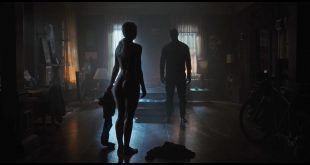 Minka Kelly sexy and body-double butt - Titans (2018) S1 Web (4)