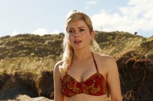 Rose McIver hot and sexy - Daffodils (2019) 1080p Web (16)