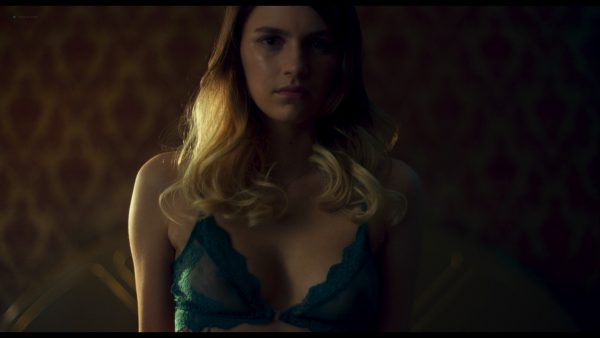Nell Tiger Free hot and sexy - Too Old to Die Young (2019) S1 1080p (7)