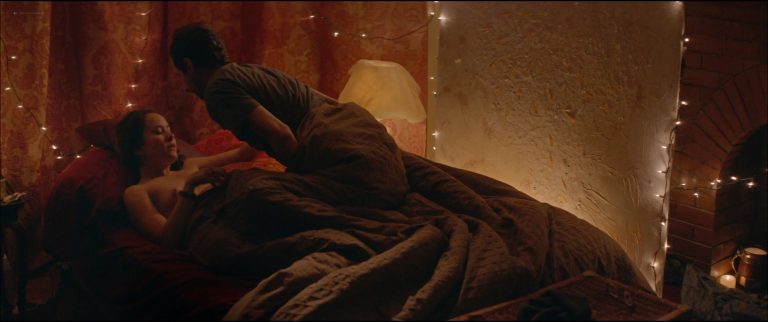 Tommie-Amber Pirie nude and sex Zoe Kravitz nude butt – Pretend We’re Kissing (2014) HD 1080p Web